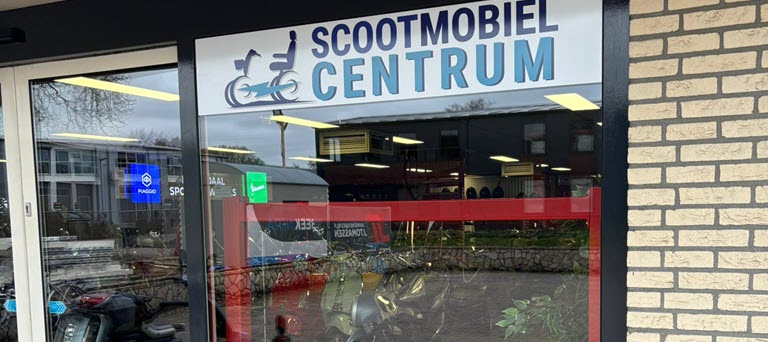 ingang van scootmobiel centrum flevoland en omgeving