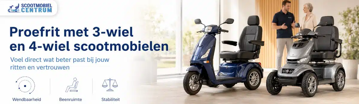 3-wiel en 4-wiel scootmobiel naast elkaar tijdens een proefrit